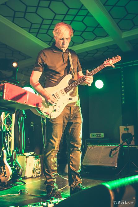 Wilki i Myslovitz - koncert w Hotelu Toscania (zdjęcie 17 z 79)