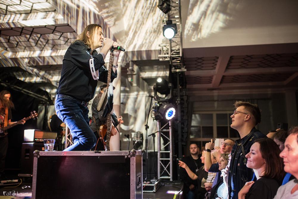 Wilki i Myslovitz - koncert w Hotelu Toscania (zdjęcie 25 z 79)