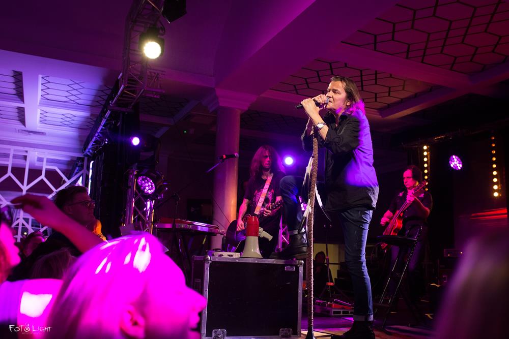 Wilki i Myslovitz - koncert w Hotelu Toscania (zdjęcie 35 z 79)